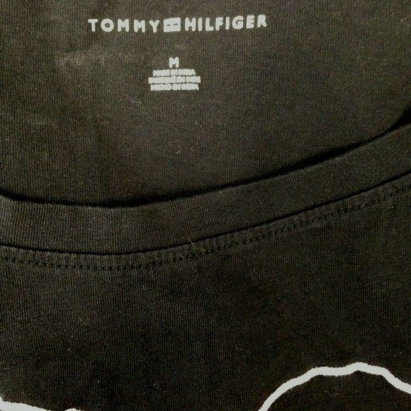 Tommy Hillfiger Women's Medium LOVE Short Sleeve - Picture 6 of 7